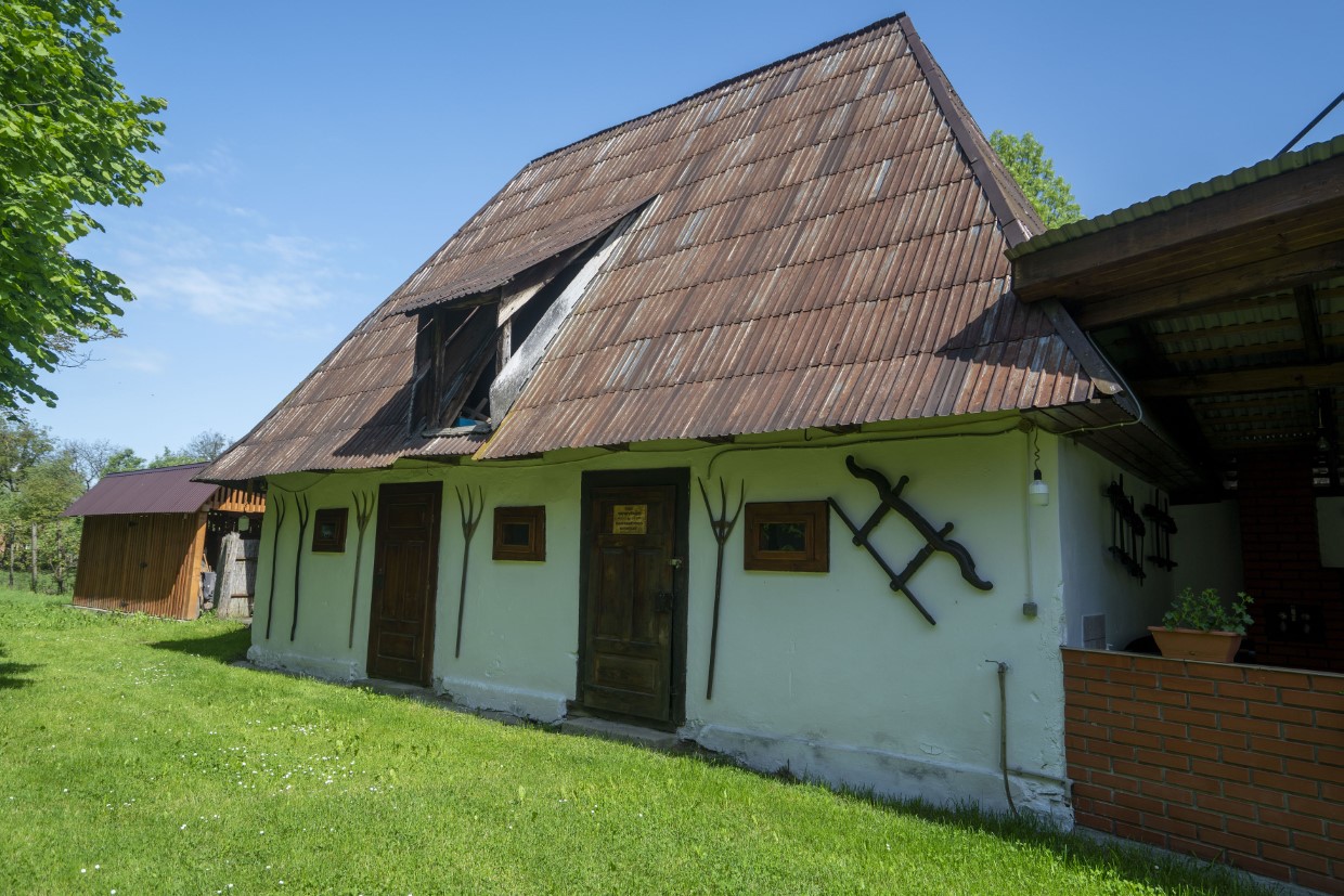 Сільський музей с. Вишково